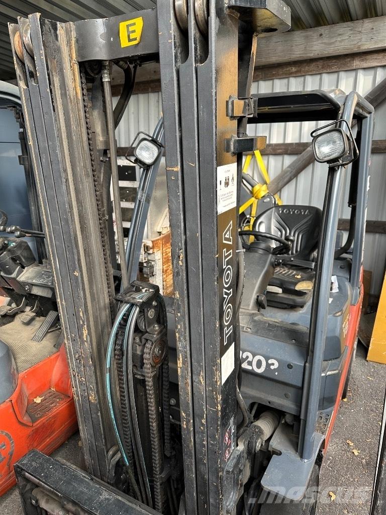 Toyota 02-8 FDF 18 Dizel forkliftler