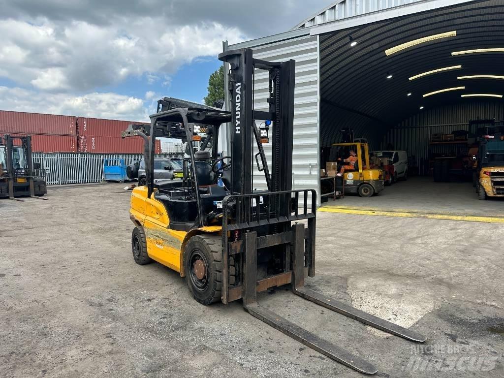 Hyundai 45 D-9 Dizel forkliftler