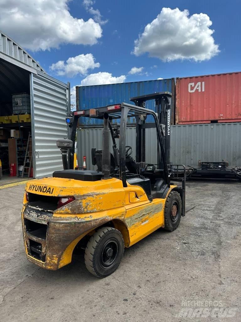 Hyundai 45 D-9 Dizel forkliftler