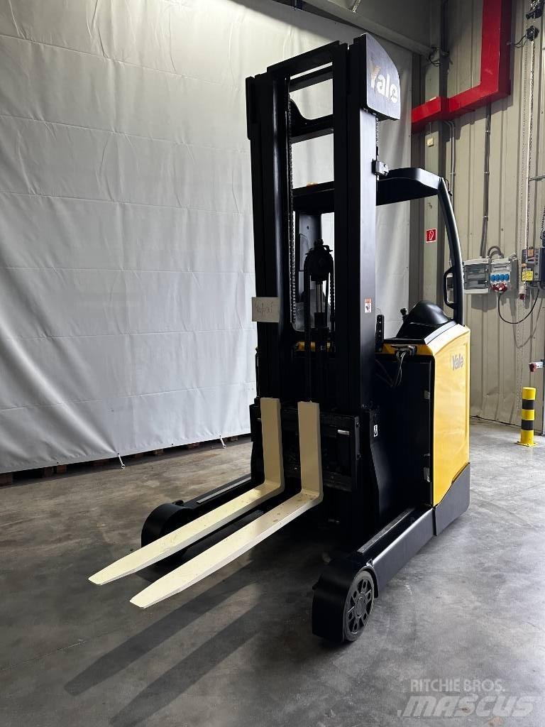 Yale MR16 Reach truck - depo içi istif araçları