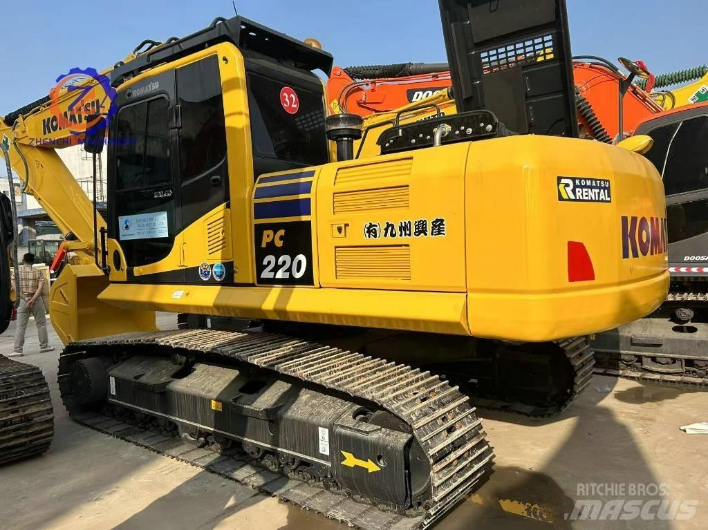 Komatsu PC 220-8/ Paletli ekskavatörler