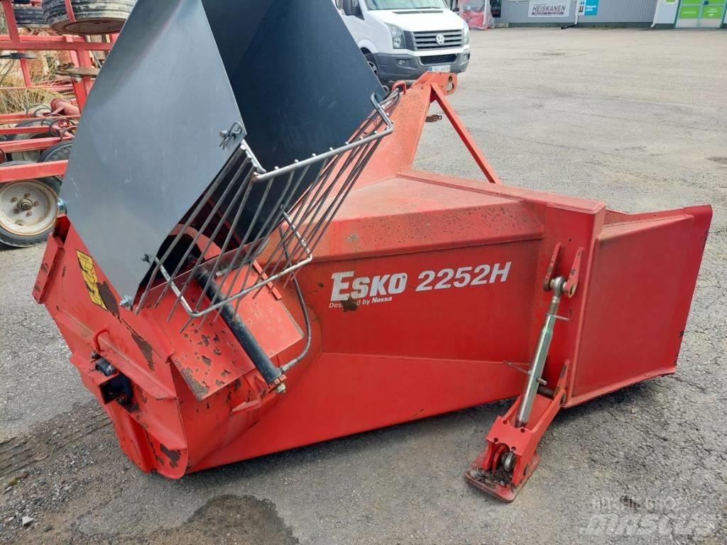 Esko 2252 H Kar püskürtücüler