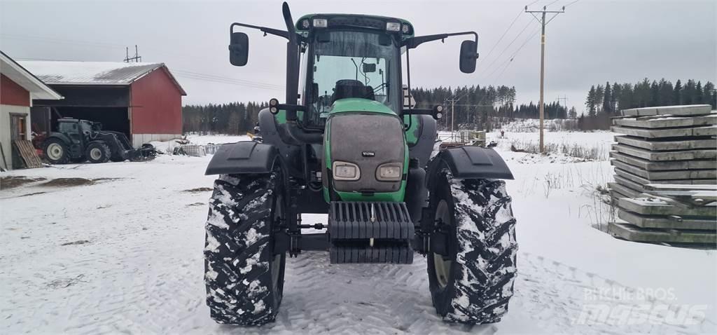Valtra C130 Hitec Traktörler