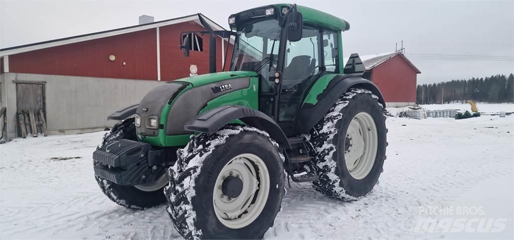 Valtra C130 Hitec Traktörler