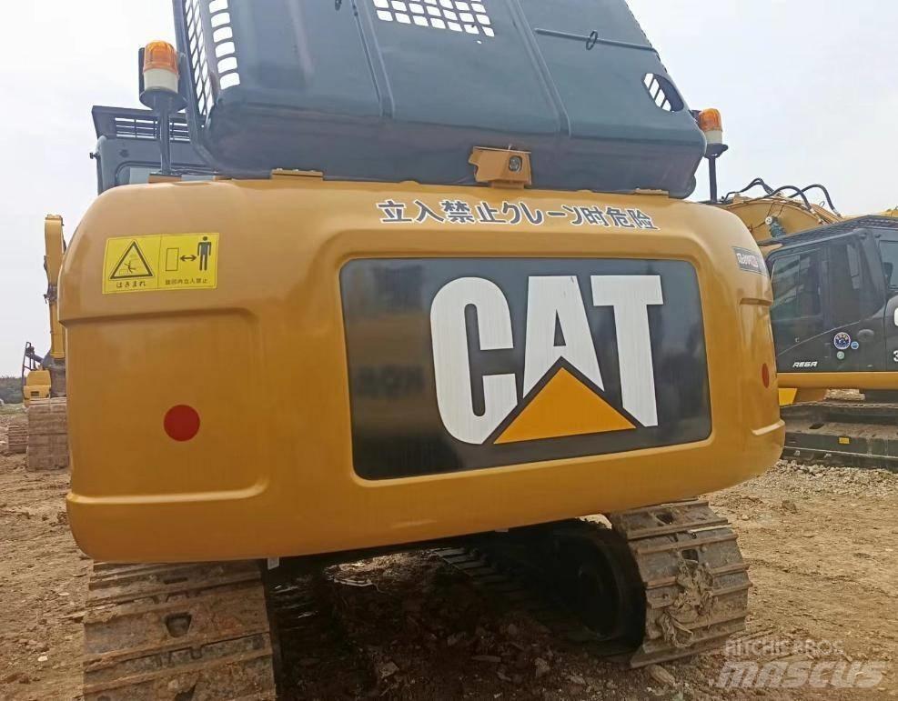 CAT 320 D2L Paletli ekskavatörler