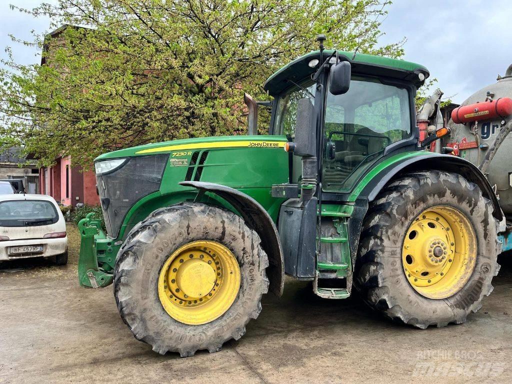 John Deere 7230 R Traktörler