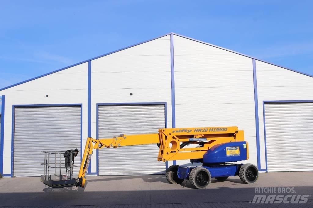 Niftylift HR28 Hy4x4 Körüklü personel platformları