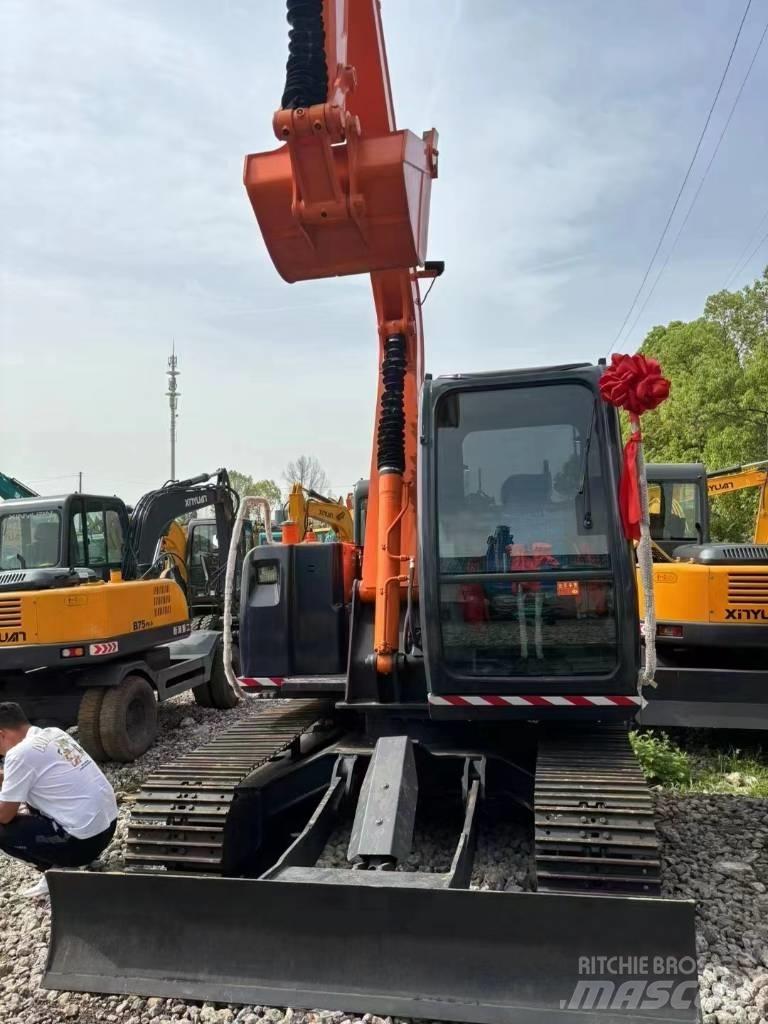 Hitachi ZX 70 Paletli ekskavatörler