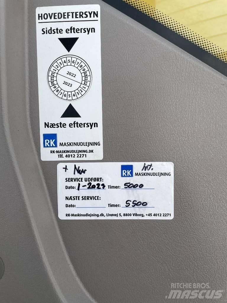Volvo EC 250 E Paletli ekskavatörler