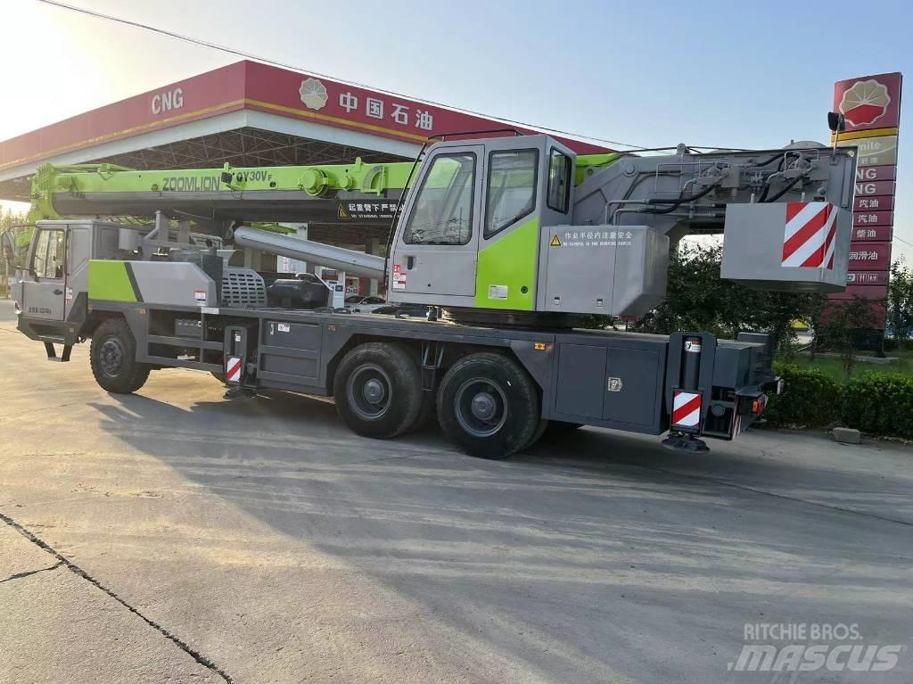Zoomlion QY25V Yol-Arazi Tipi Vinçler (AT)
