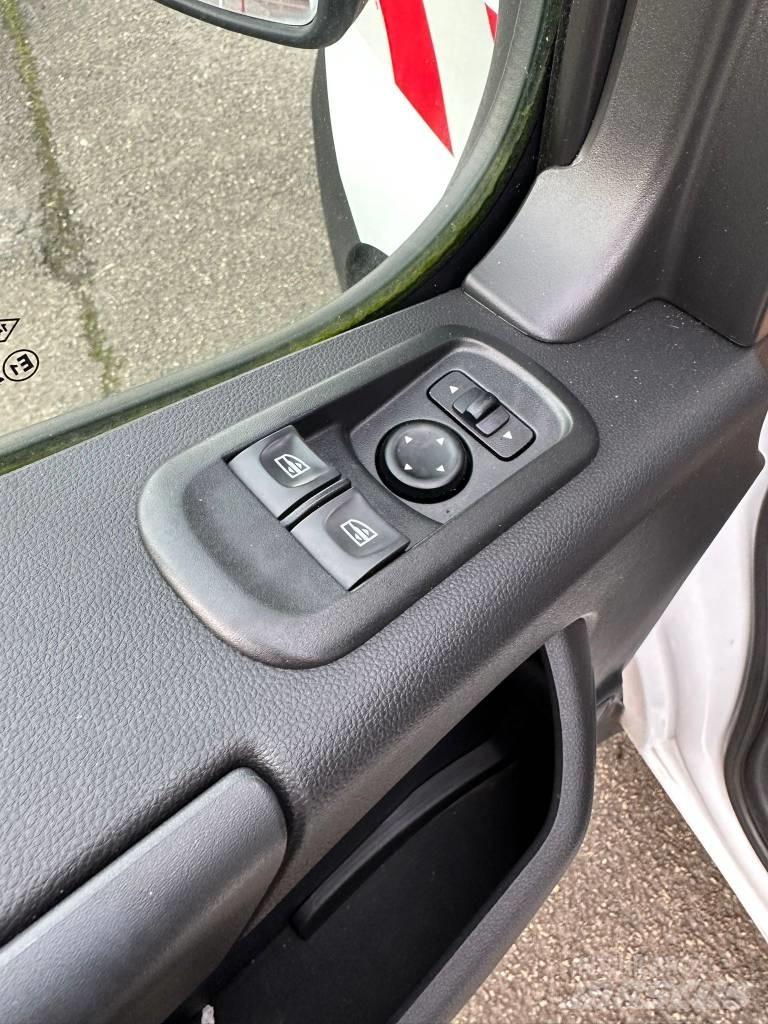 Renault Master Tekerlekli platformlar
