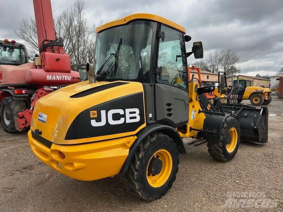JCB 406 B Tekerlekli yükleyiciler