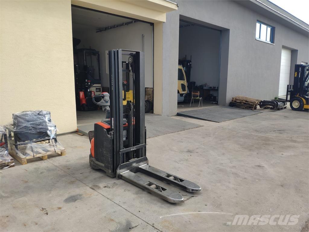 BT SWE120 Akülü depo ekipmanları