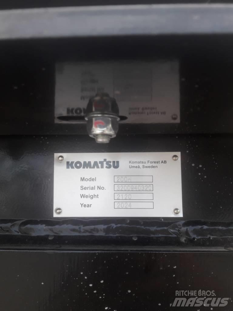 Komatsu 200H Hasat vinçleri