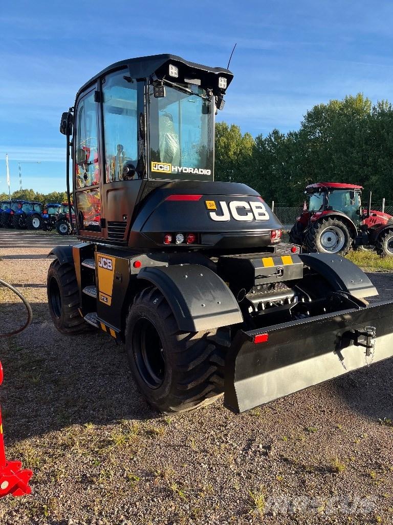 JCB Hydradig 110W Lastik tekerli ekskavatörler