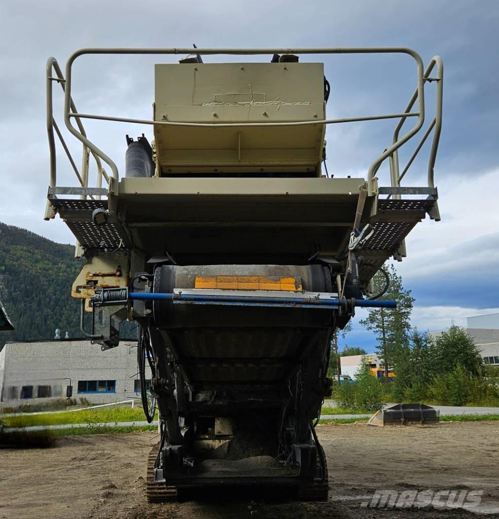 Metso LT 220 D Gezer kırıcılar