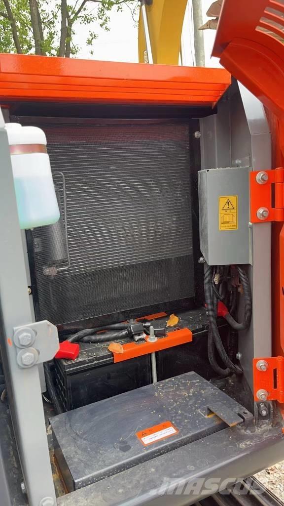 Hitachi ZX 70 Mini ekskavatörler, 7 tona dek