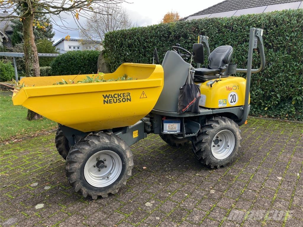 Wacker Neuson 1601 Belden kirma kamyonlar