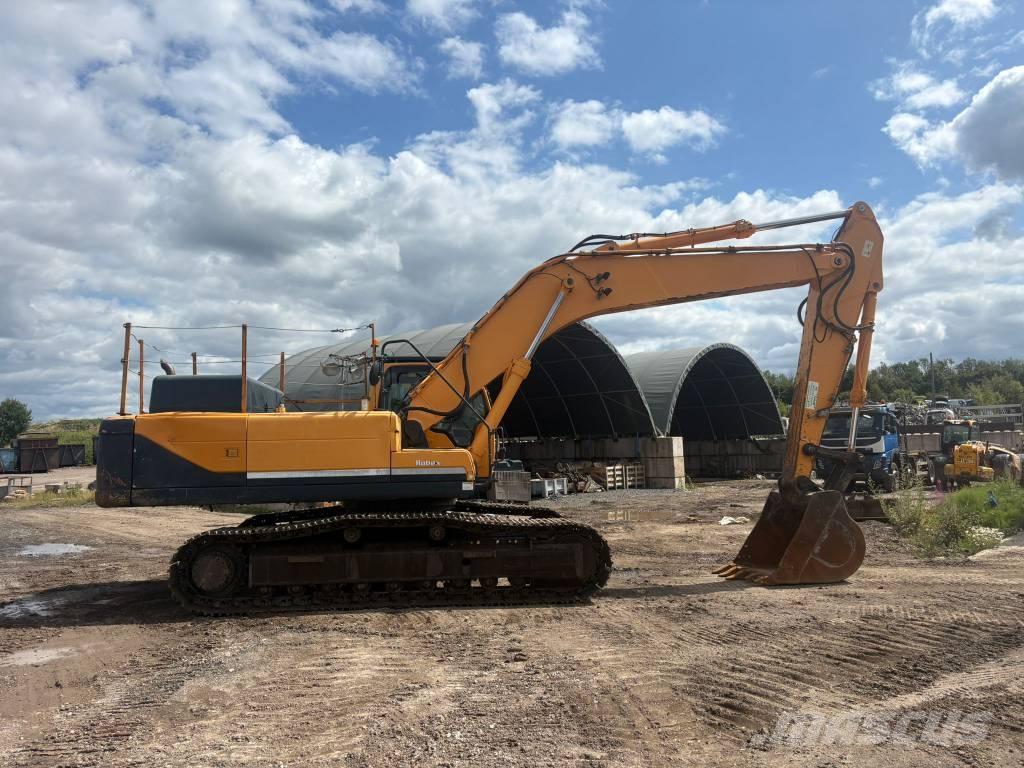 Hyundai HX 330 Paletli ekskavatörler