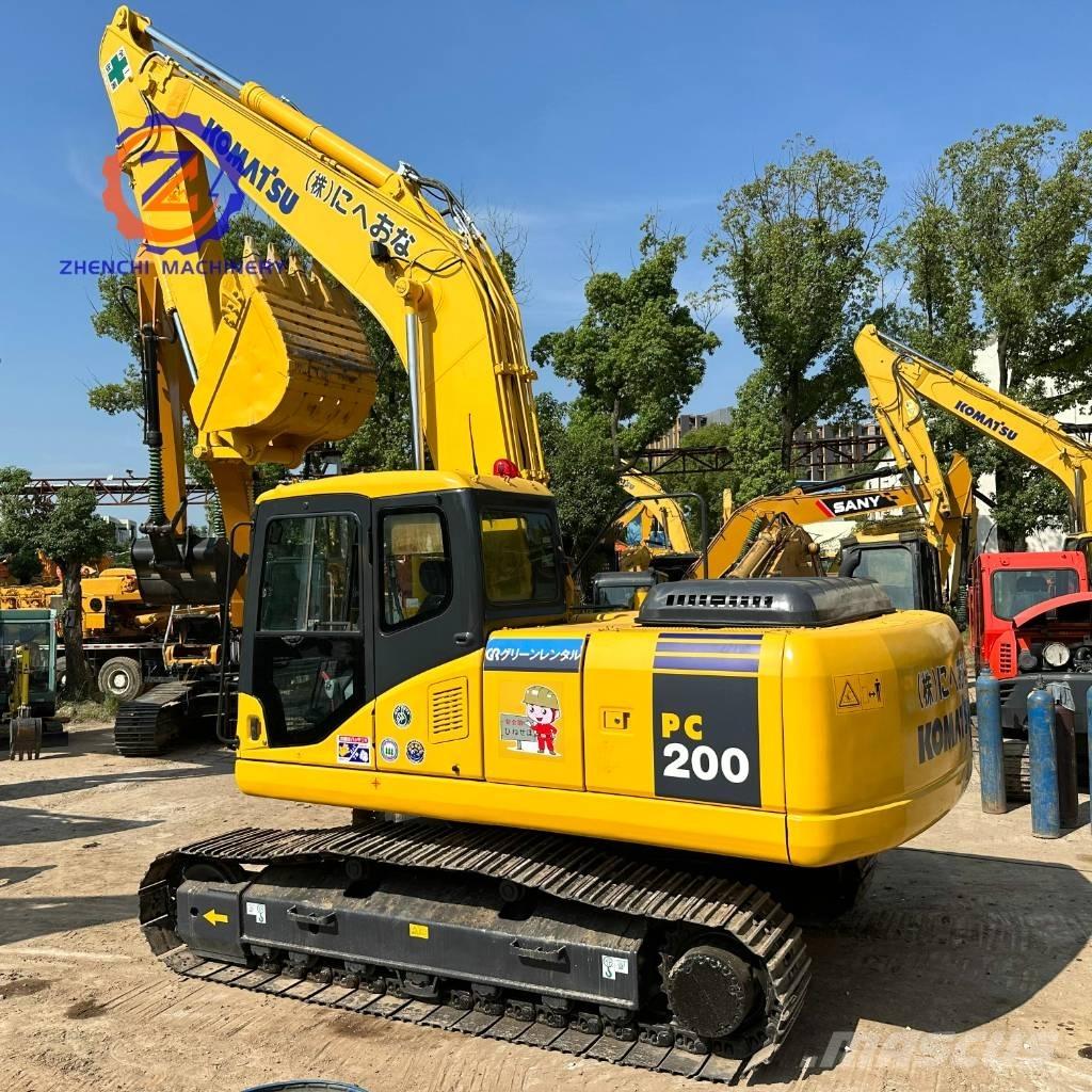 Komatsu PC 200-7 Paletli ekskavatörler
