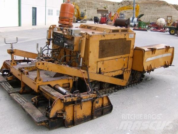 Case F25V Asfalt sericiler