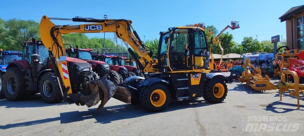 JCB Hydradig Lastik tekerli ekskavatörler