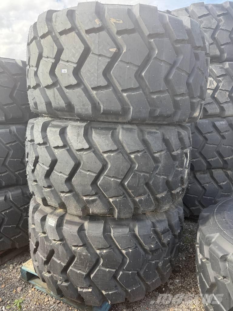 Trelleborg 750/65R25 Lastikler