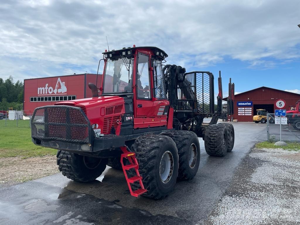 Komatsu 895 Tomruk yükleyici traktörler