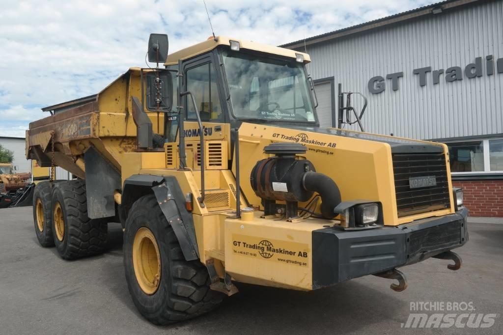 Komatsu HM300-1 Belden kirma kaya kamyonu
