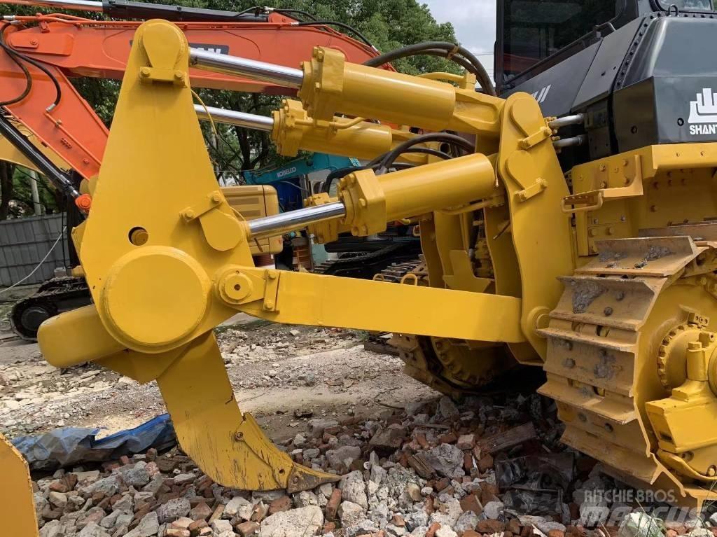 Shantui SD 32 Paletli dozerler