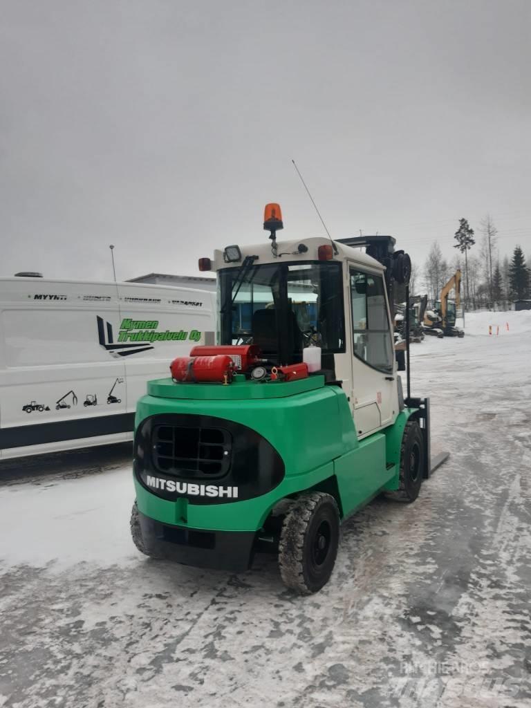Mitsubishi FD50K Dizel forkliftler