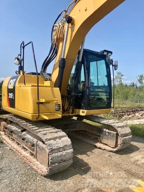 CAT 311 F Paletli ekskavatörler