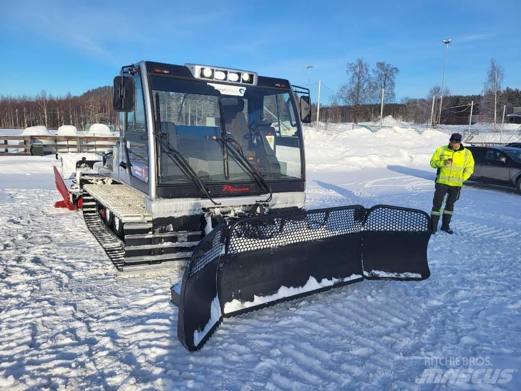 Prinoth Husky Kar düzleyiciler