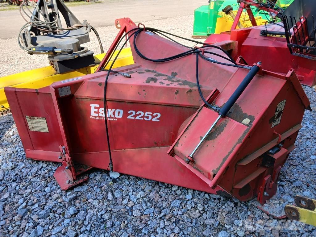 Esko 2252 Kar püskürtücüler