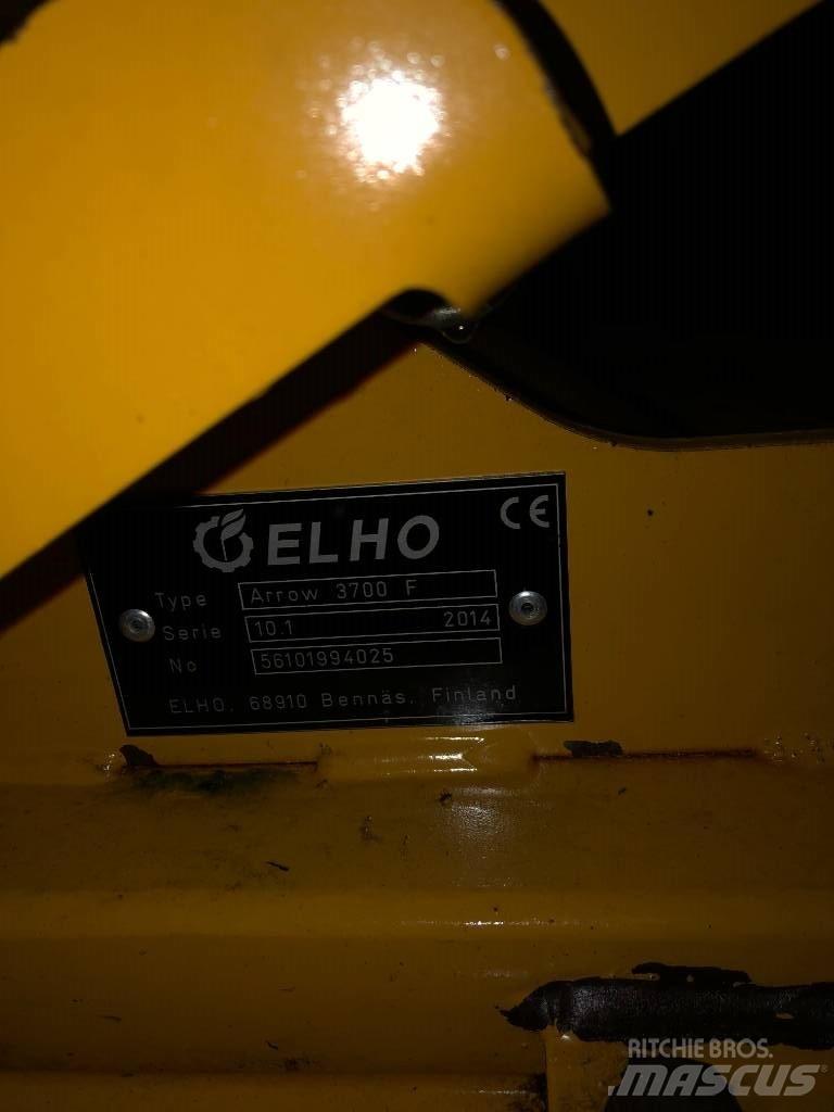 Elho 3700 F Diskli çayir biçme makinasi