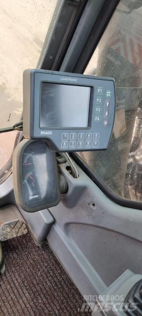 Volvo EC 210 B Paletli ekskavatörler