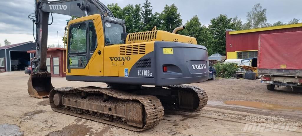 Volvo EC 210 B Paletli ekskavatörler