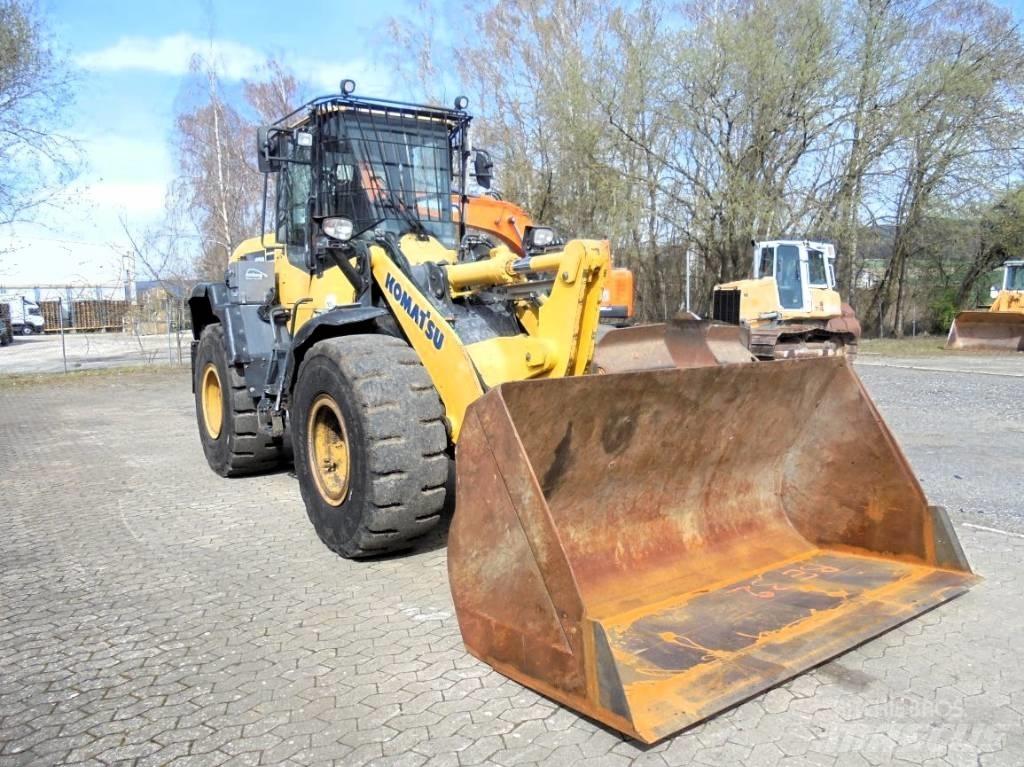 Komatsu WA 270-7 Tekerlekli yükleyiciler