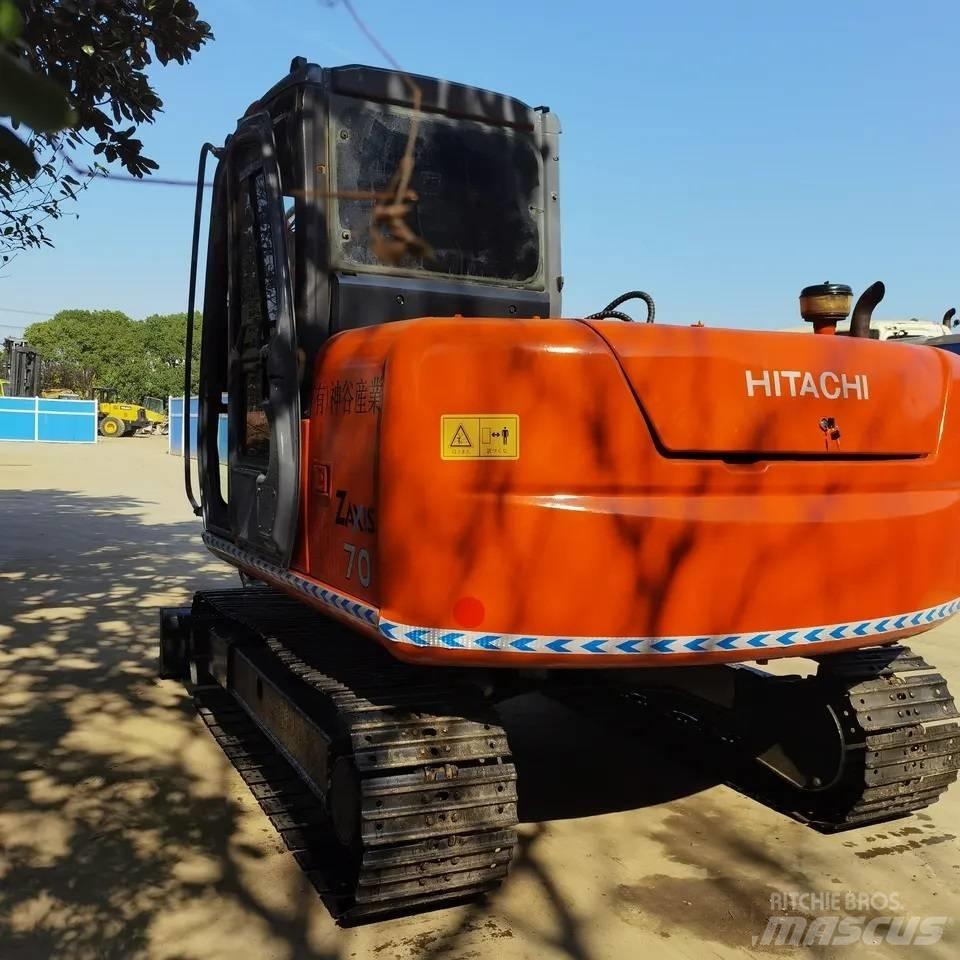 Hitachi ZX70 Paletli ekskavatörler