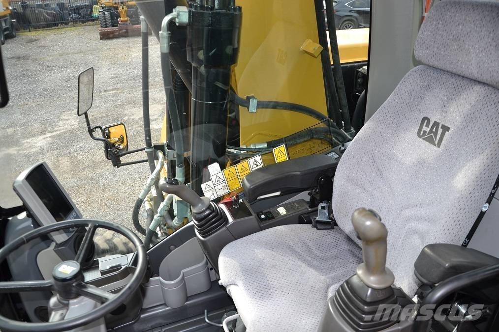 CAT M 315 D Lastik tekerli ekskavatörler