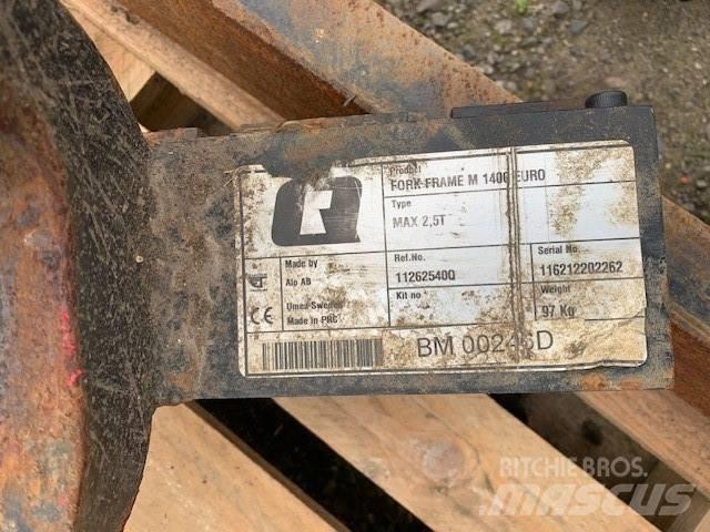 Ålö PALLET TINES Diger yükleme ve kazma ekipmanlari