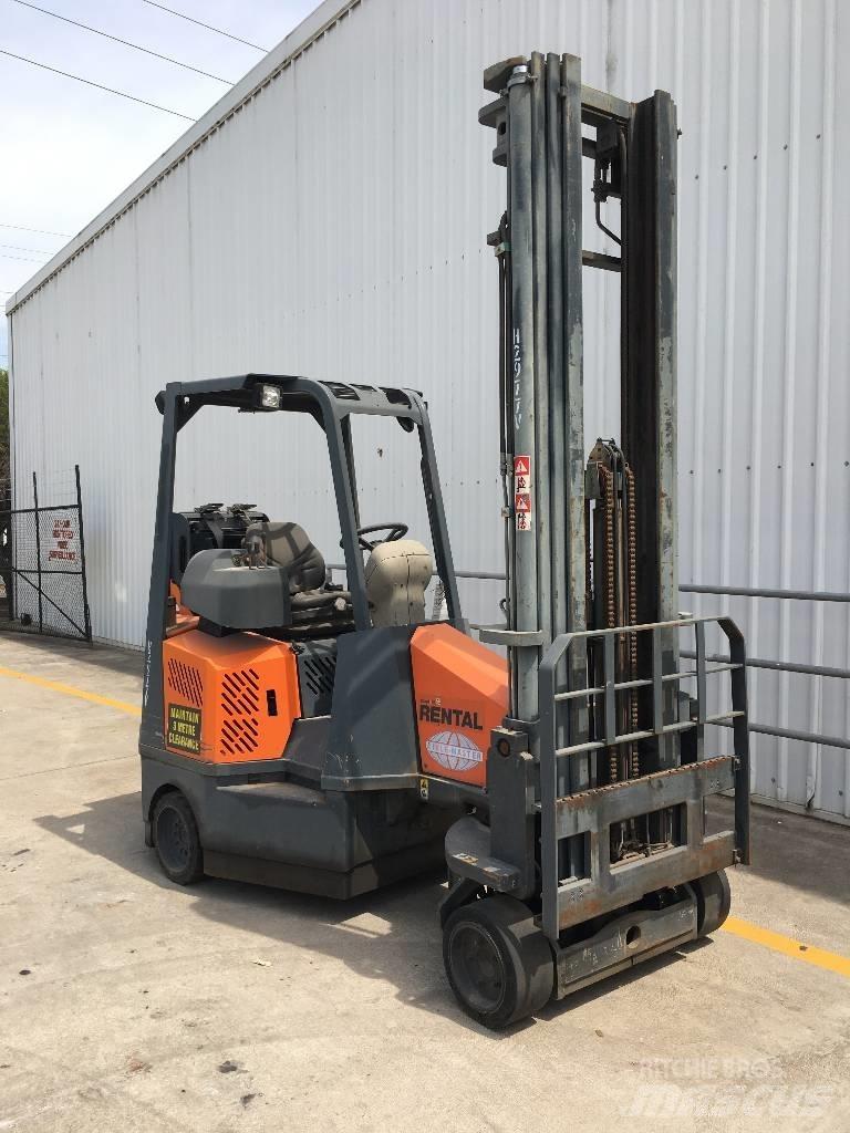 Aisle-Master 20S Dar koridor forklifti