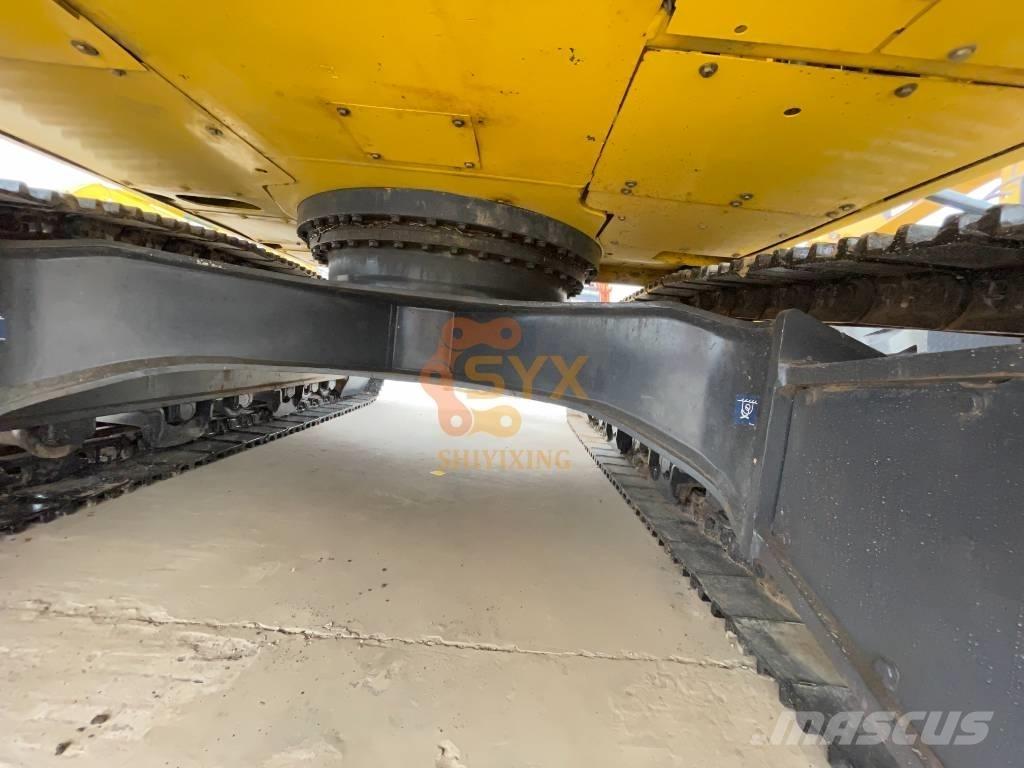 Komatsu PC 360 Paletli ekskavatörler