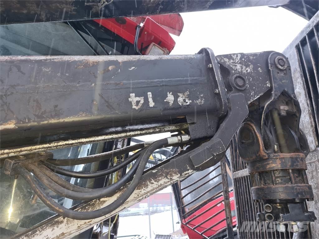 Valmet 890.3 Tomruk yükleyici traktörler