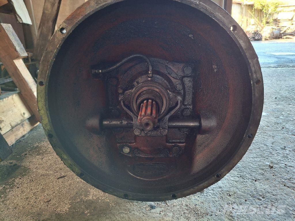 Volvo SR62 Sanzumanlar