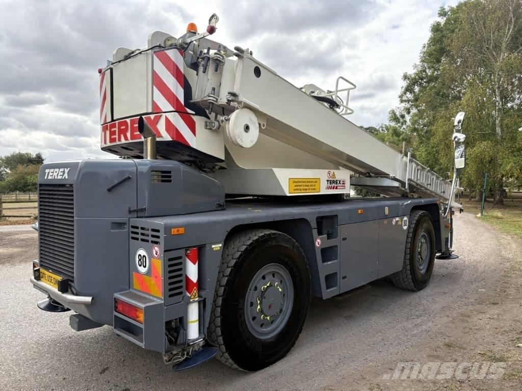 Terex Demag AC30 Yol-Arazi Tipi Vinçler (AT)
