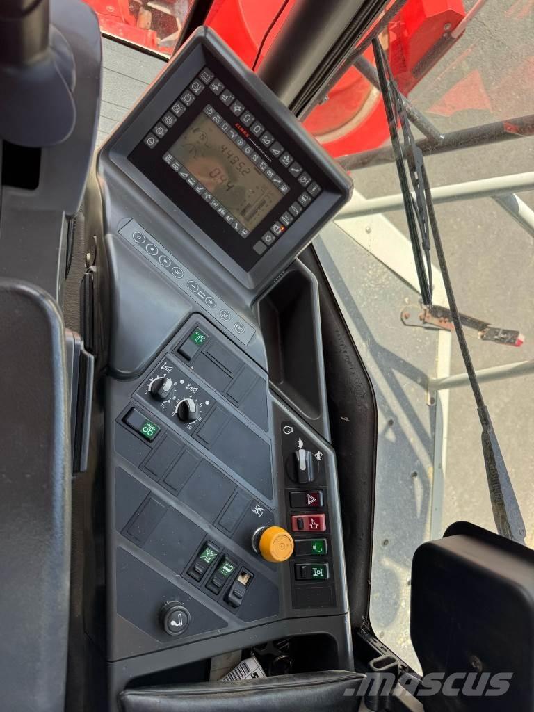 CLAAS JAGUAR 830 Silaj makinasi