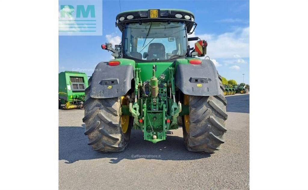 John Deere 7310 Traktörler