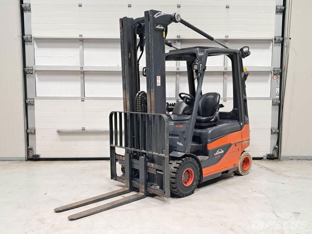 Linde E25-01 Elektrikli forkliftler