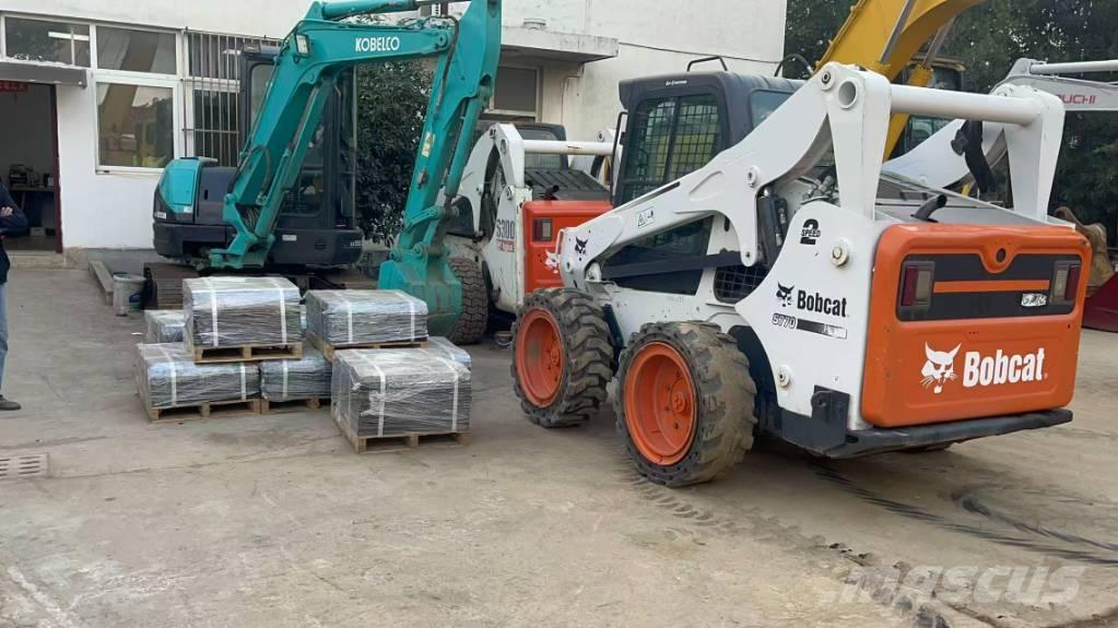Bobcat S 770 Skid steer loderler